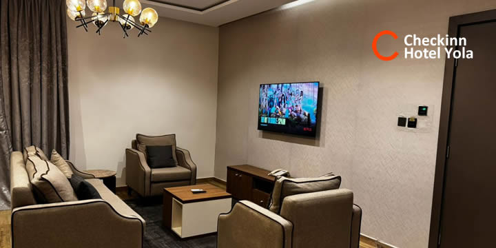 Checkinn Hotels yola 2